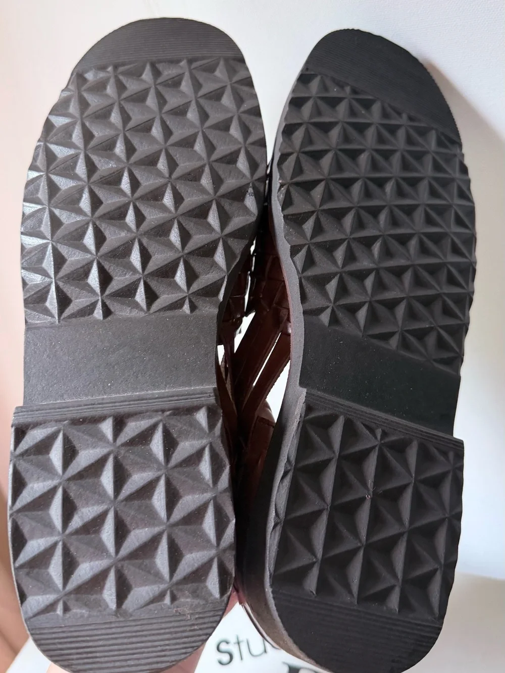 Belvedere woven brown